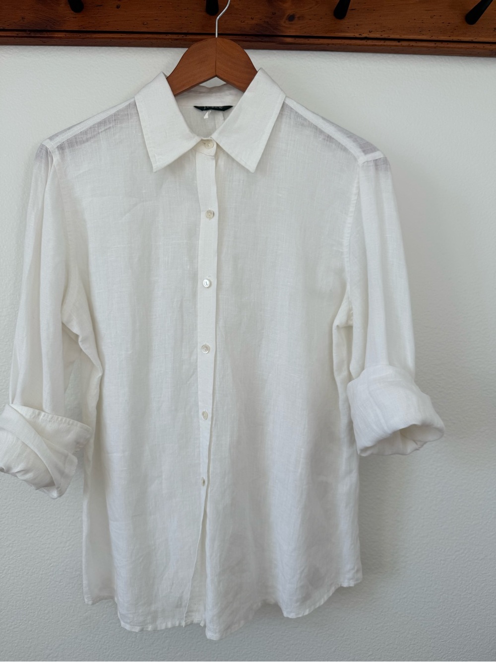 White Linen Button-Up Shirt - Classic Collared Shirt